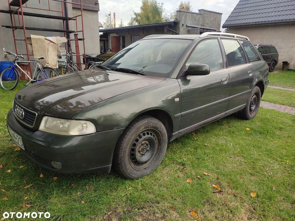Audi A4 Avant 2001 photo 2