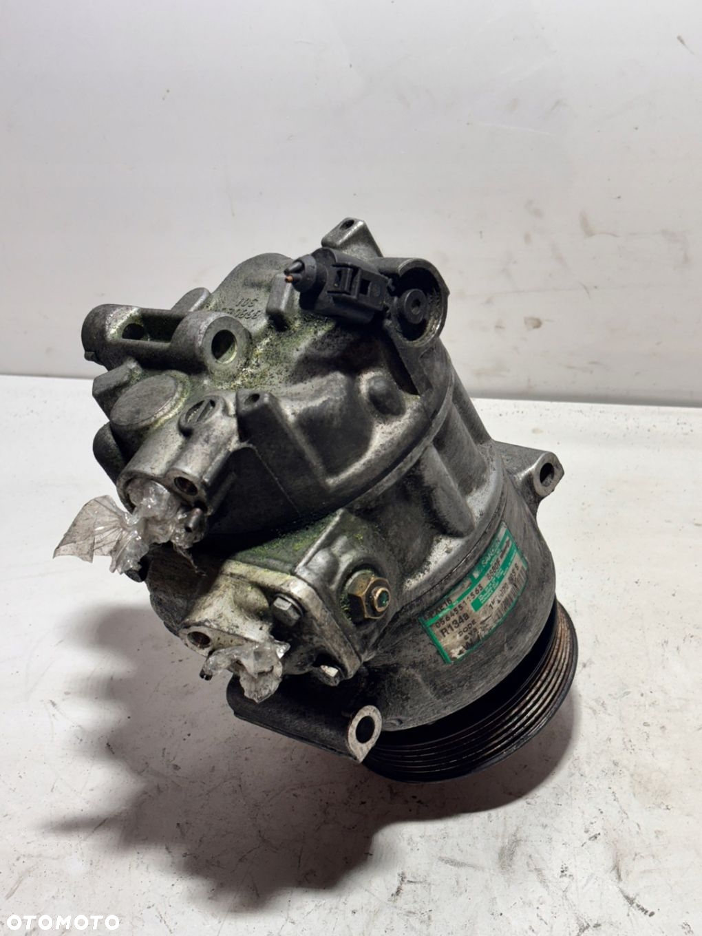 SPRĘŻARKA KLIMATYZACJI A3 8P GOLF V LEON II OCTAVIA II PASSAT B6 1K0820803S - 2