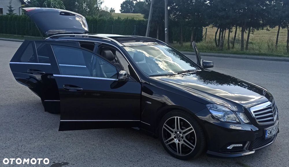 Mercedes-Benz Klasa E - 9