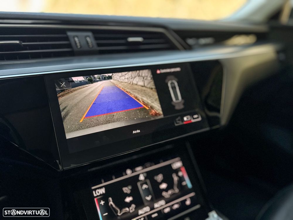 Audi e-tron 55 quattro Advanced - 46