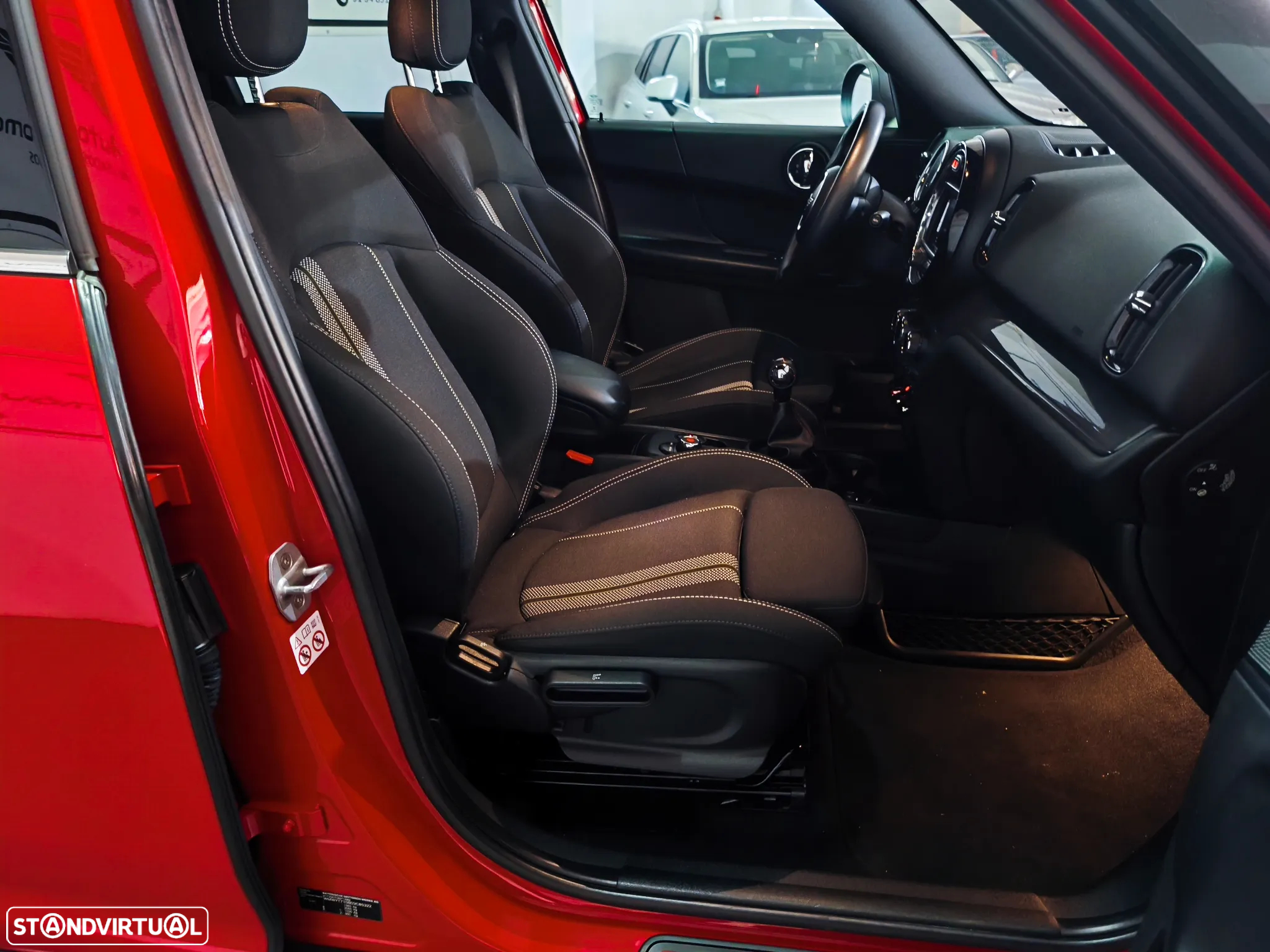 MINI Countryman One D - 9