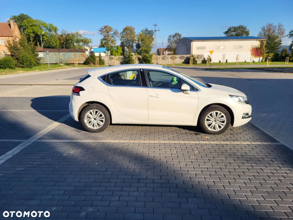 DS Automobiles DS 4 - 6