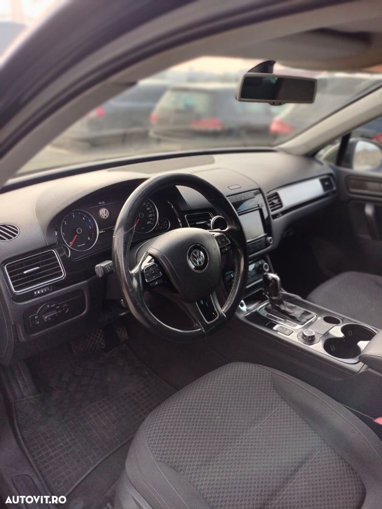 Volkswagen Touareg 3.0 V6 TDI BMT - 12
