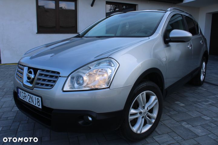 Nissan Qashqai 2.0 4x4 Tekna - 8
