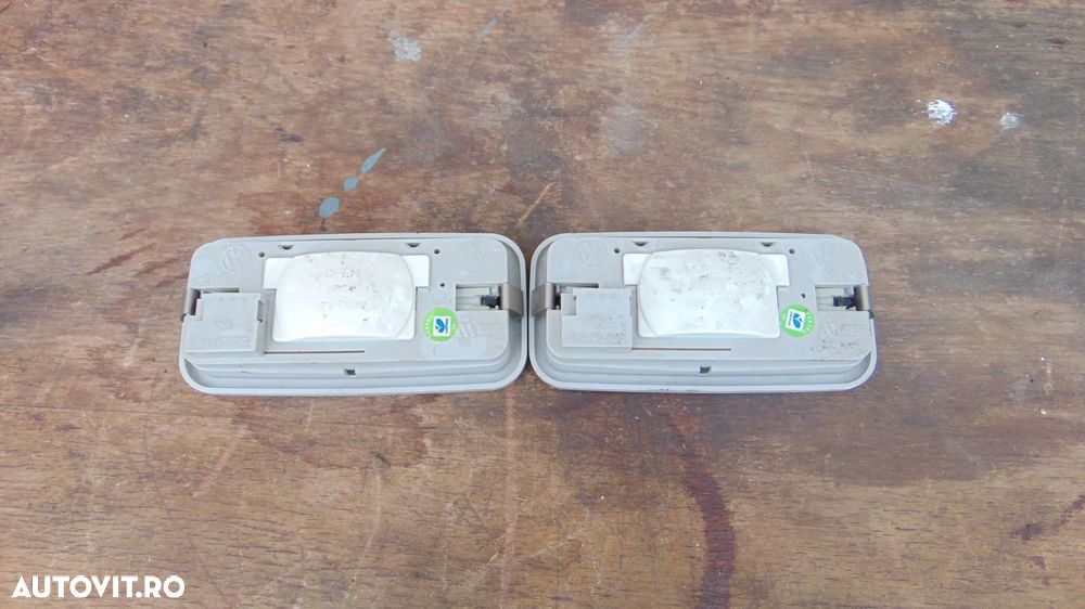 Vand Plafoniera lumini Volkswagen Transporter T5 facelift 2.0 diesel an 2009-2015 - 3