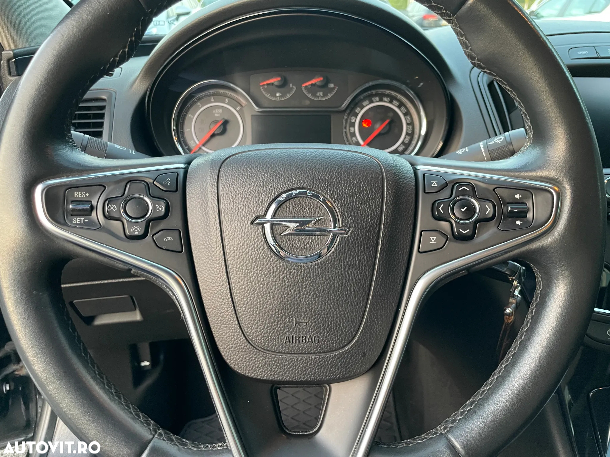Opel Insignia 2.0 CDTI Start/Stop Sport - 19