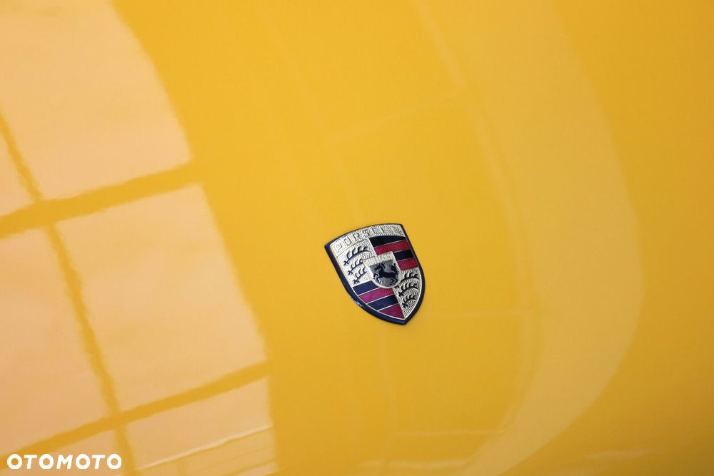 Porsche 911 - 17