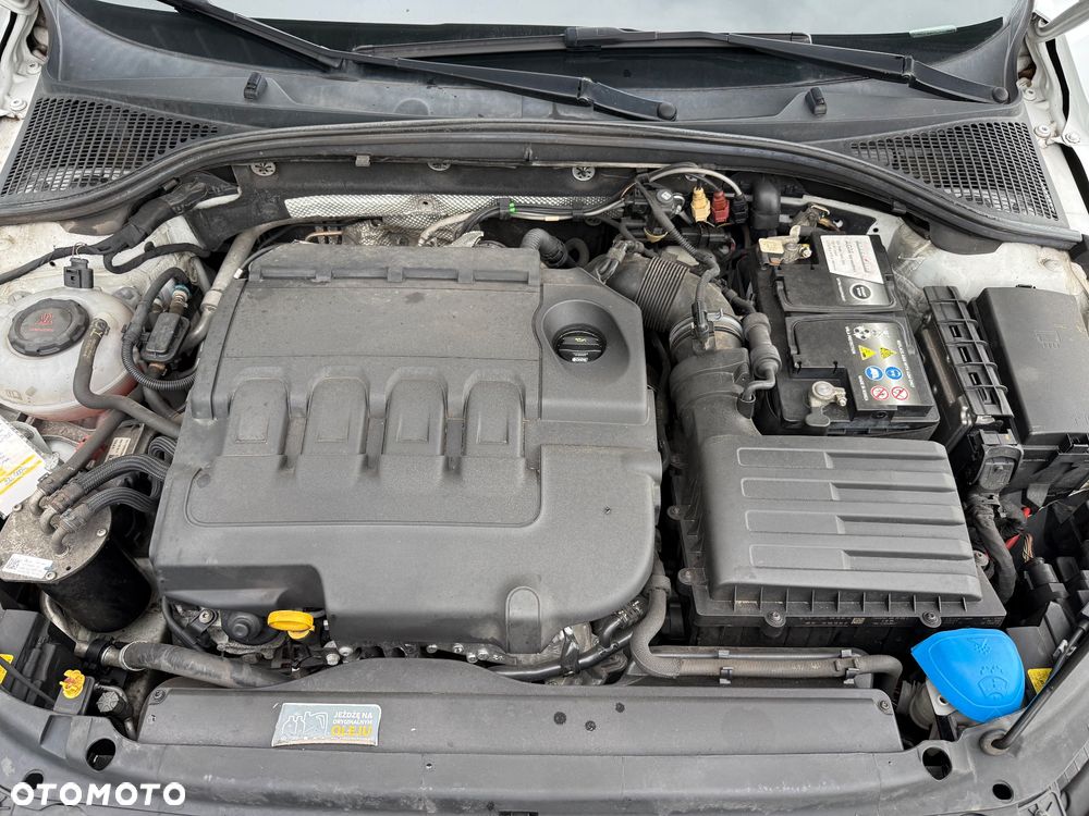 Skoda Octavia ver-2-0-tdi-ambition-dsg - 5