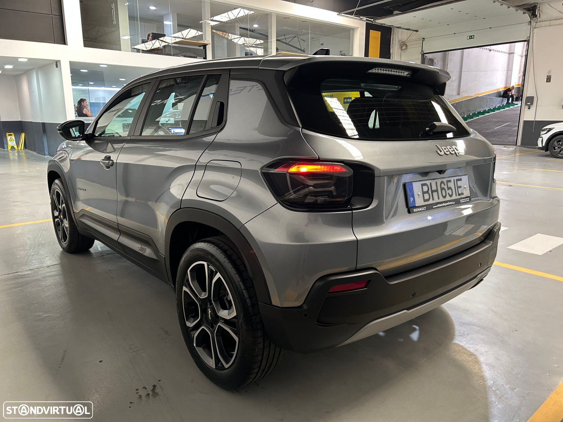 Jeep Avenger 1.2 GSE T3 Longitude - 6