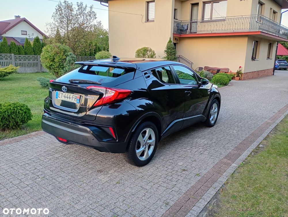 Toyota C-HR - 6