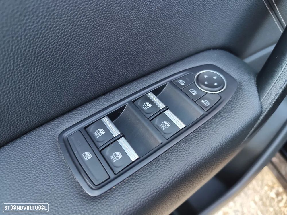 Renault Captur 1.0 TCe Techno - 11
