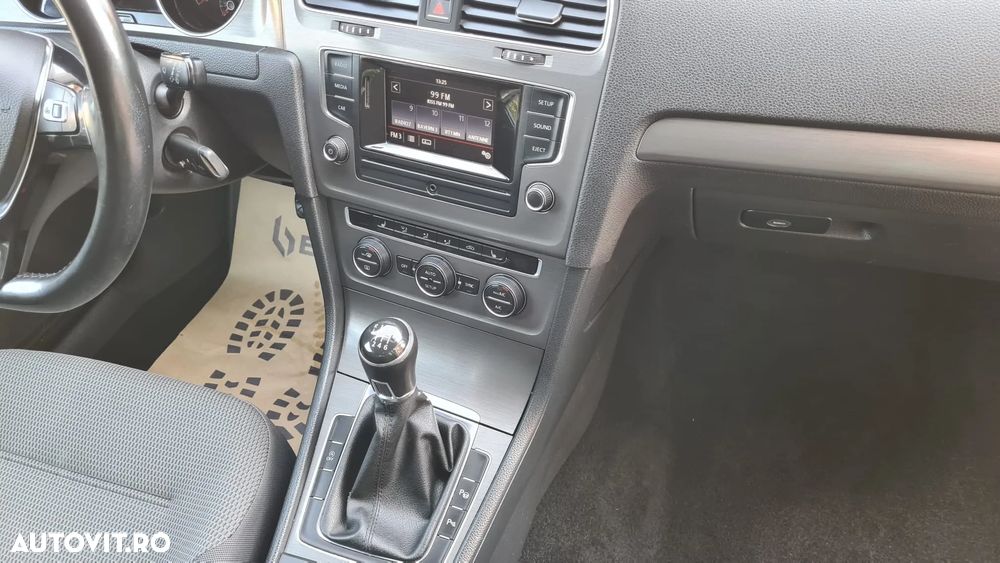 Volkswagen Golf 1.2 TSI BlueMotion Technology Highline - 4