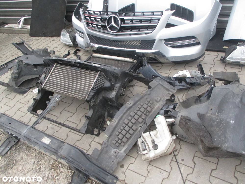 MERCEDES BENZ ML W166 2011- MASKA ZDERZAK KOMPLETNY PRZÓD SREBRNA 775 - 3