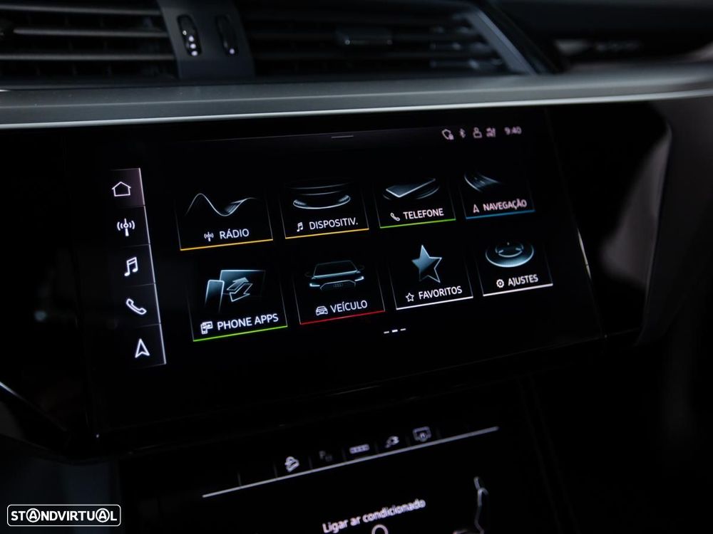 Audi e-tron 55 quattro S line - 28