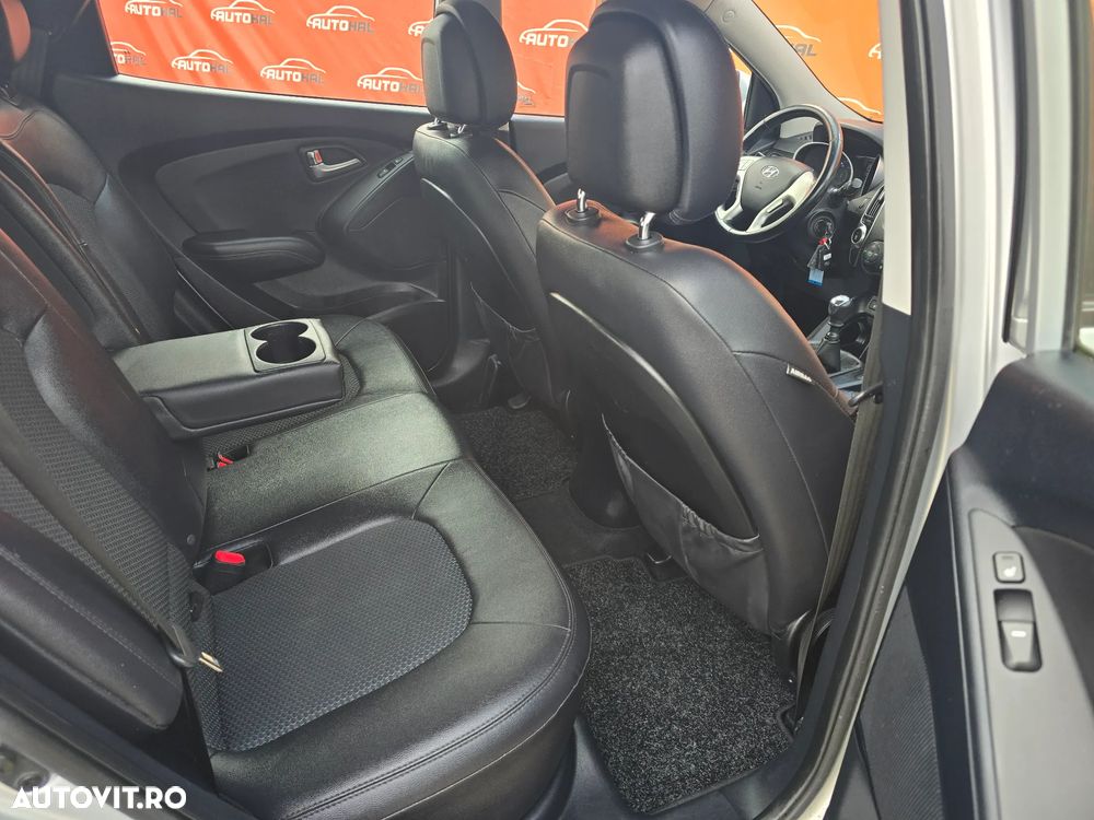 Hyundai ix35 2.0 CRDI 4WD Style - 8
