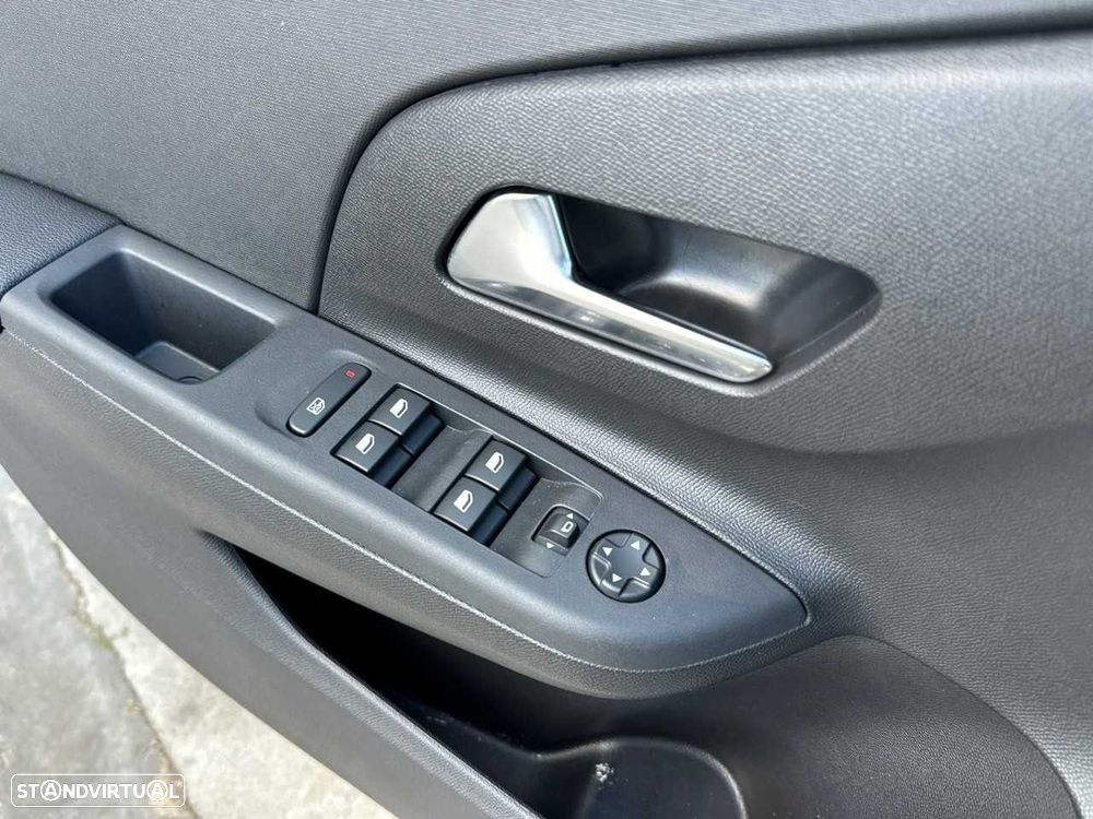 Opel Corsa 1.2 T Edition - 16