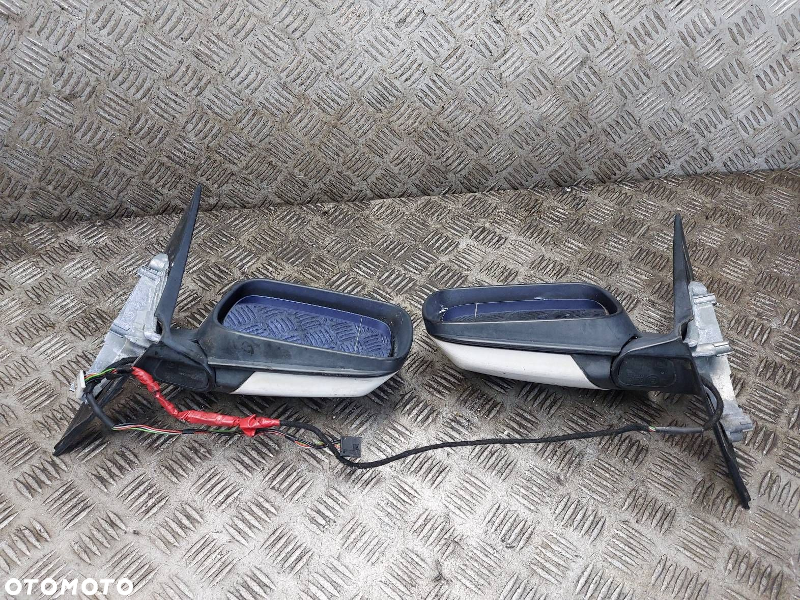 LUSTERKO LEWE + PRAWE ELEKTRYCZNE BMW E46 5 PIN EU 300/0 ALPINWEISS 3 - 4