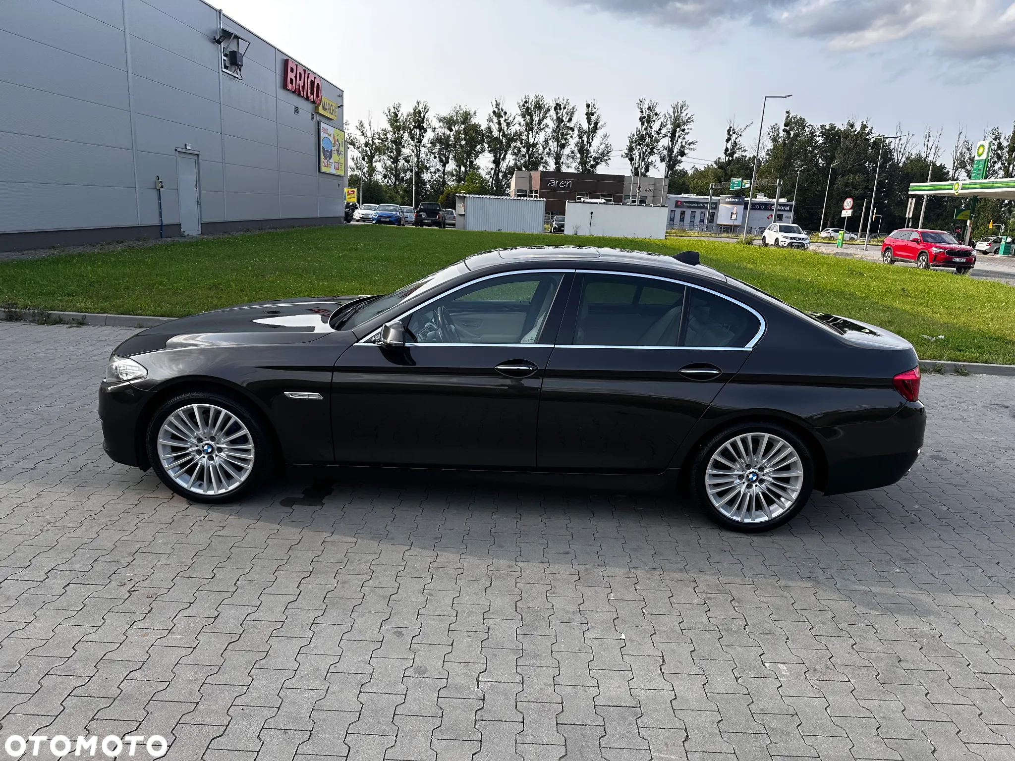 BMW Seria 5 525d xDrive Luxury Line - 3