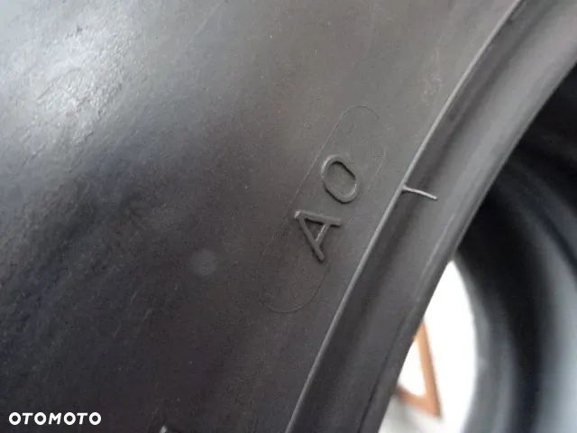 285/45/R20 112V AO Goodyear Ultra Grip 8 Performance - 9