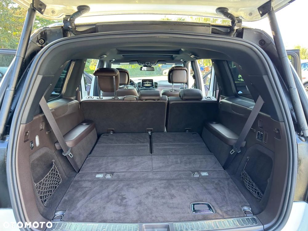 Mercedes-Benz GLS 450 4Matic 9G-TRONIC - 21