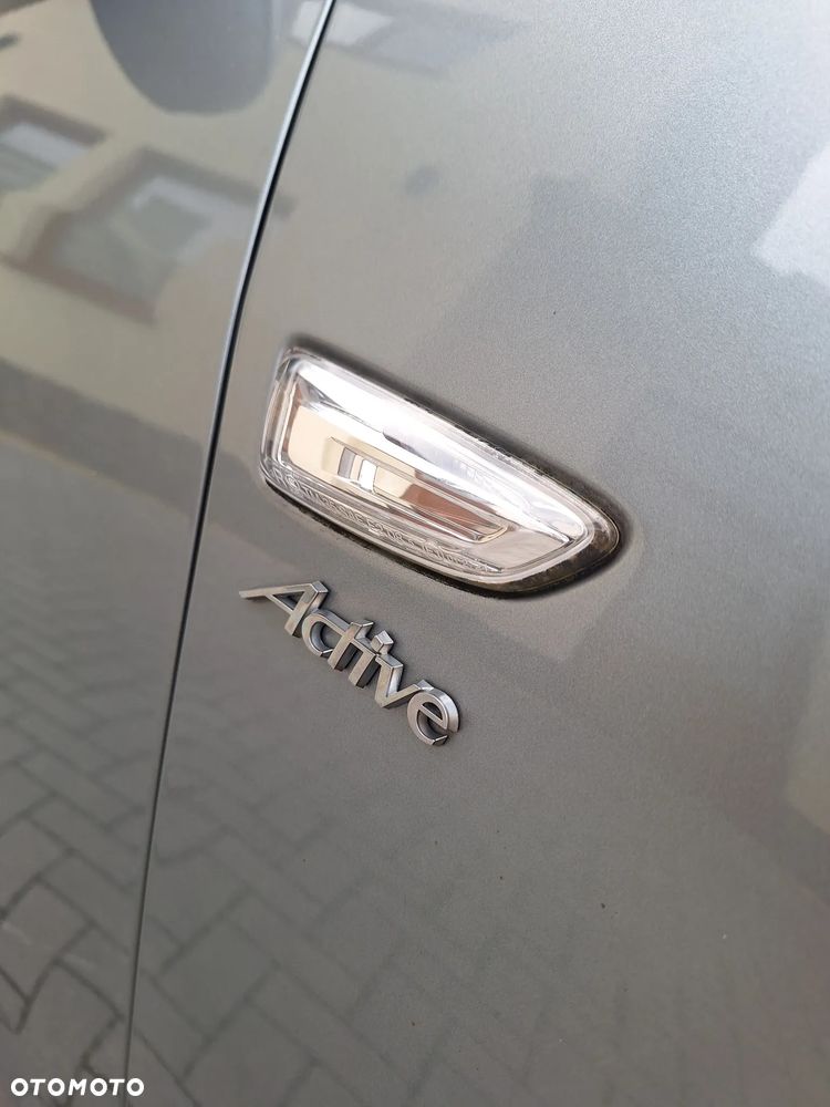 Opel Astra 2.0 CDTI DPF Active - 10