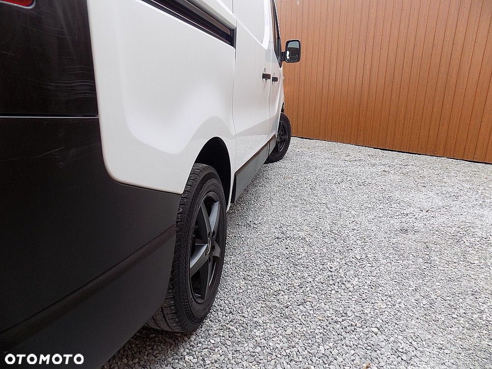 Renault Trafic - 22