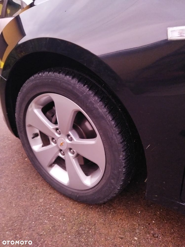 Chevrolet Cruze - 9