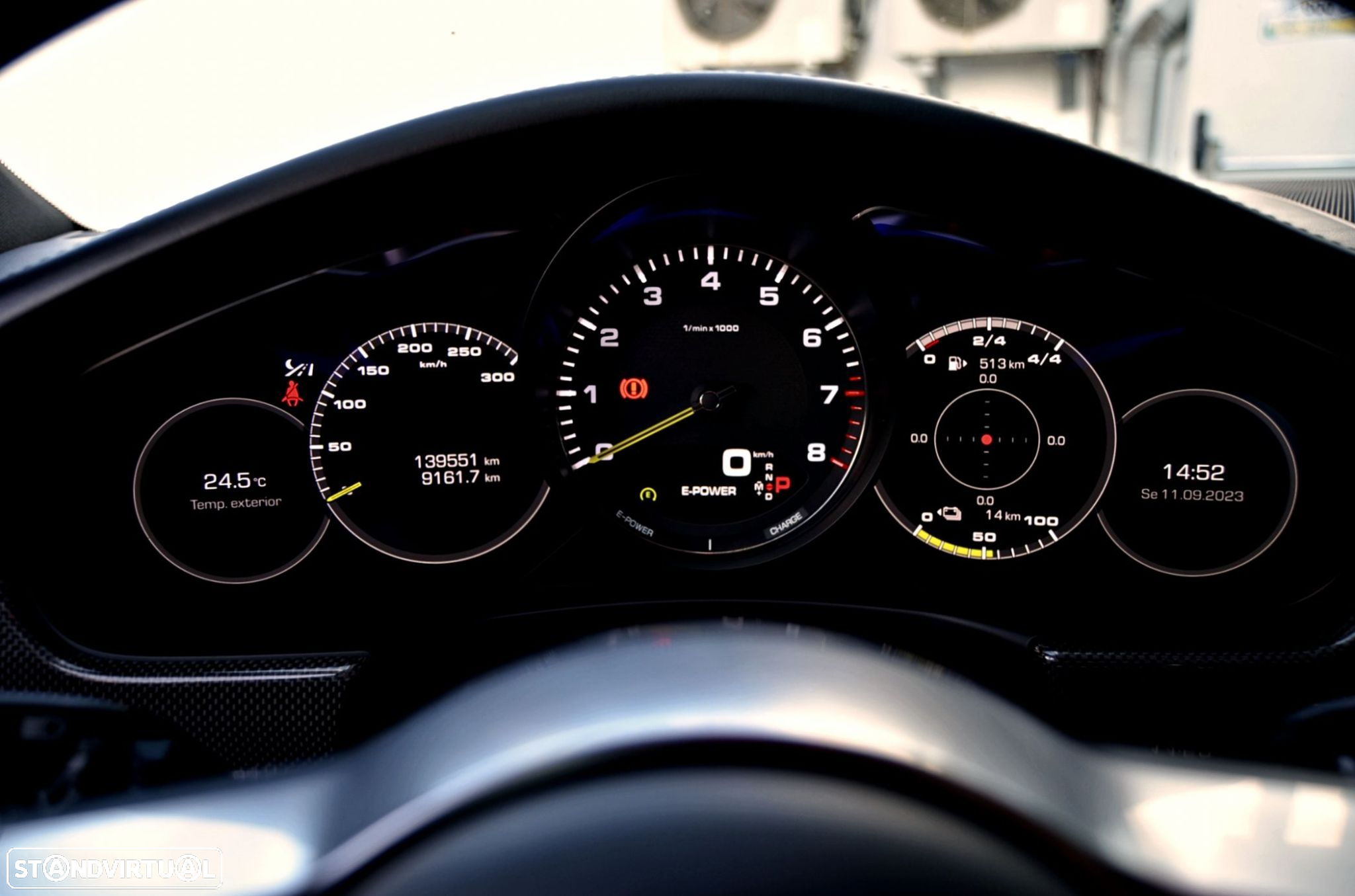Porsche Panamera 4 E-Hybrid - 37