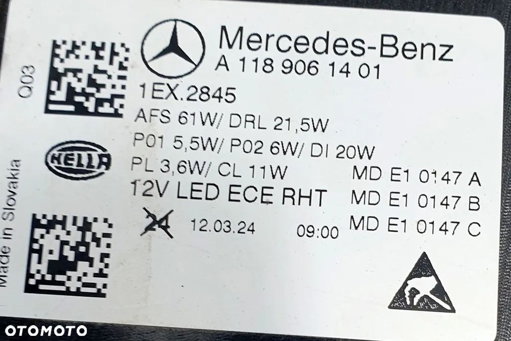 Mercedes CLA W118 Reflektor Prawy A1189061401 - 11