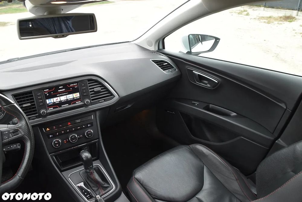 Seat Leon 2.0 TDI DPF DSG FR - 22