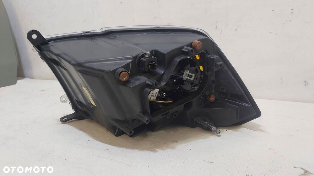 lampa przód przednia prawa dodge ram 1500 lift - 7