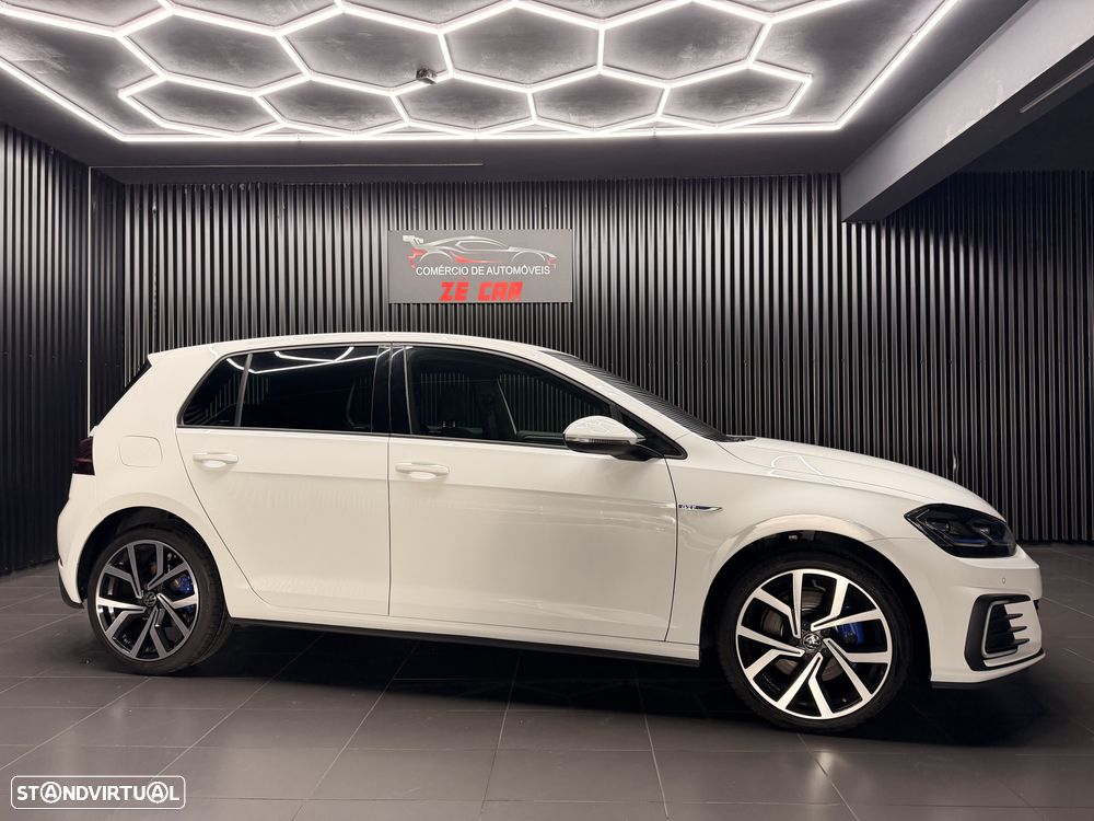 VW Golf - 2