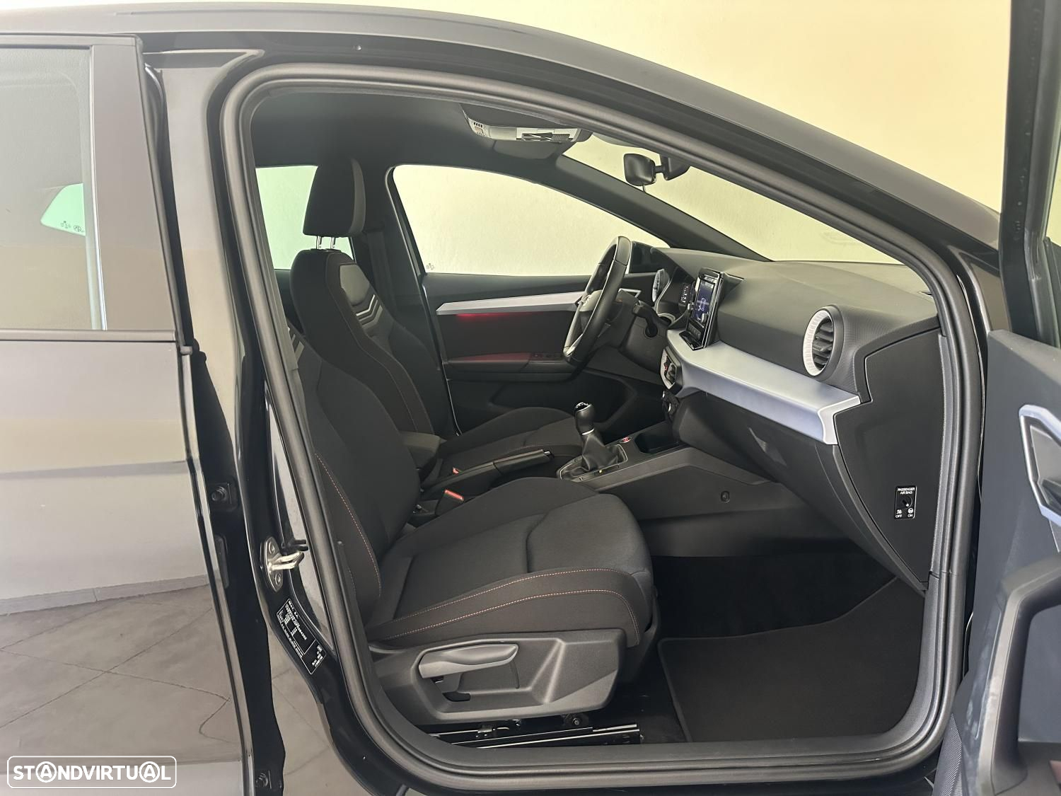 SEAT Ibiza 1.0 TSI FR - 25