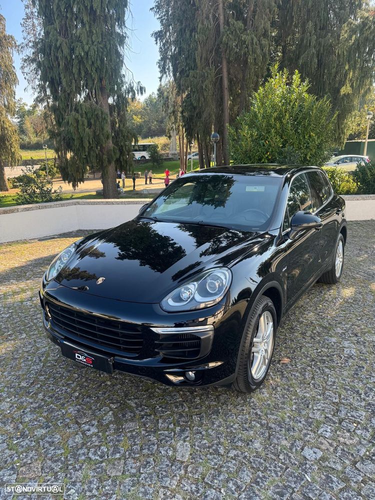Porsche Cayenne - 5