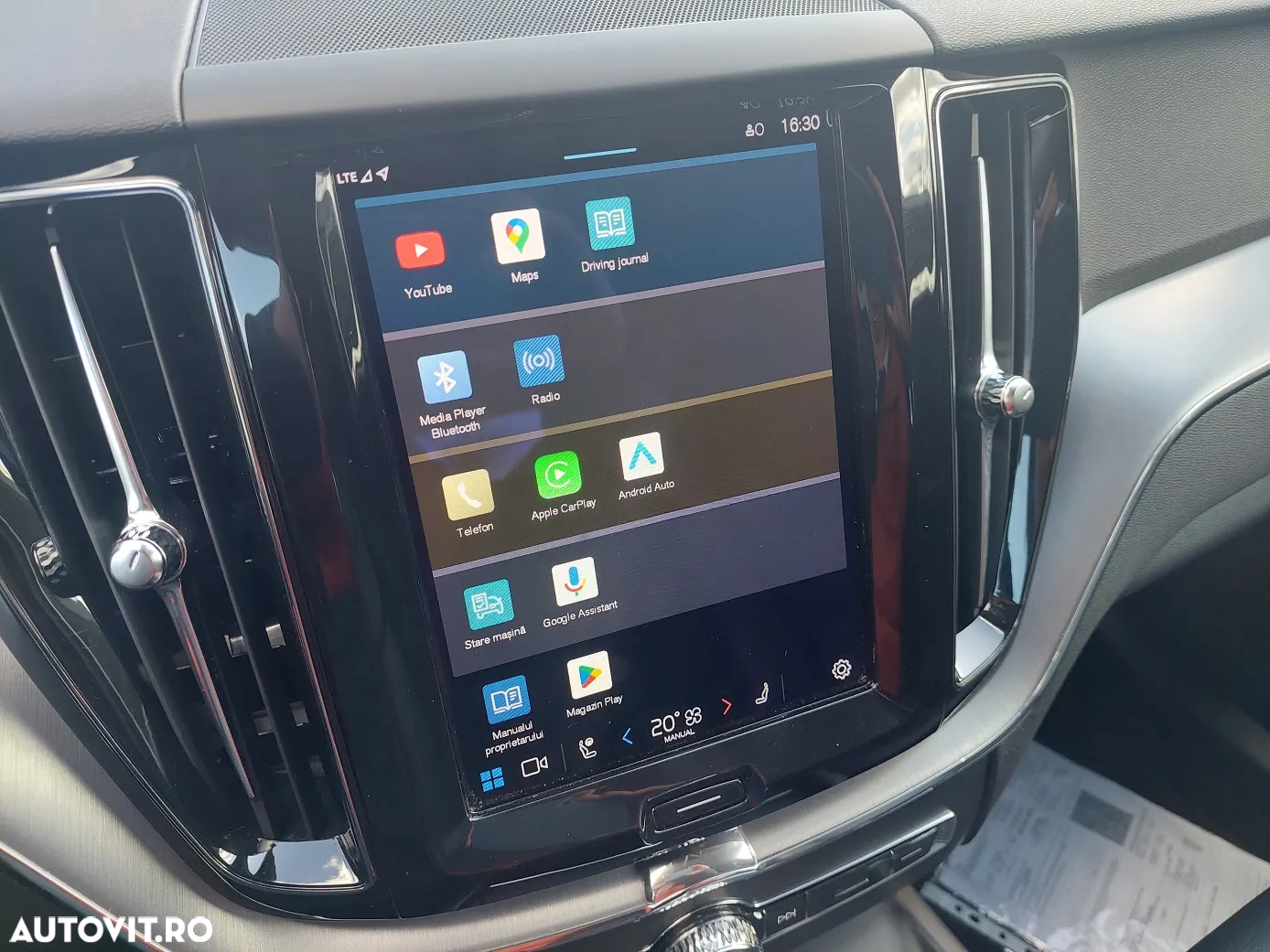 Volvo XC 60 B4 MHEV AWD Momentum Pro - 20