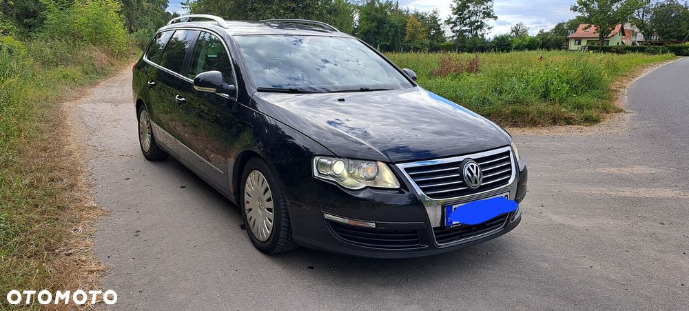 Volkswagen Passat 2.0 TDI DPF Sportline - 2