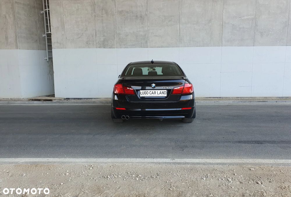 BMW Seria 5 520d Sport-Aut - 6