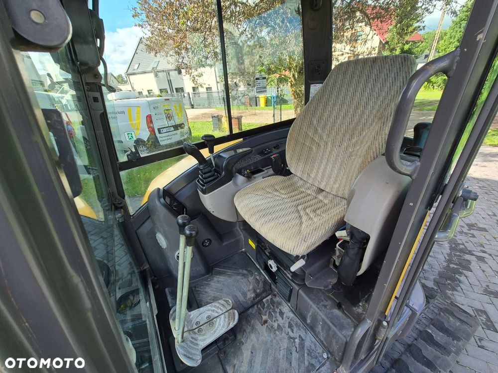 Volvo ECR50D - 23