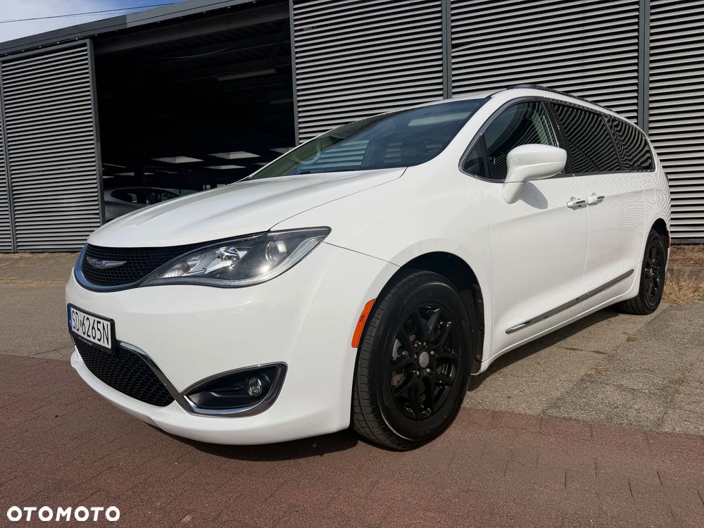 Chrysler Pacifica