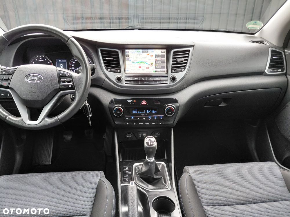 Hyundai Tucson blue 1.6 GDi 2WD Trend - 31