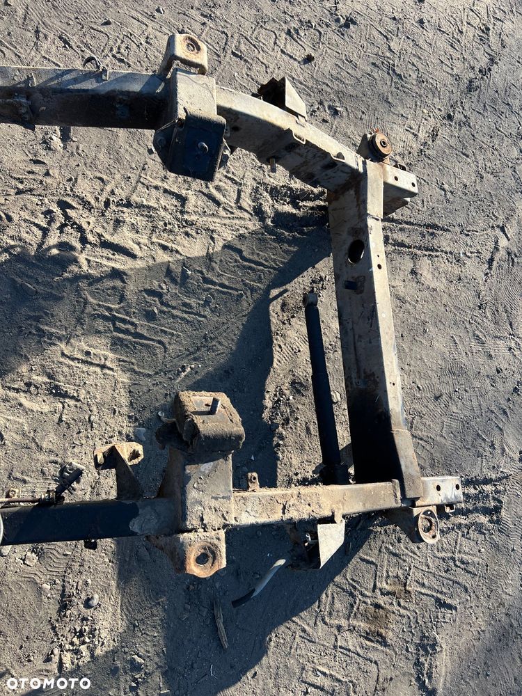 Rama daihatsu rocky 2.8td 90r - 4