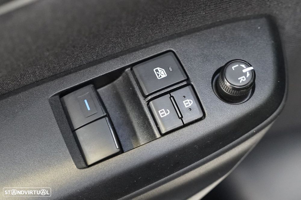 Toyota Yaris 1.0 VVT-i Comfort Plus - 19