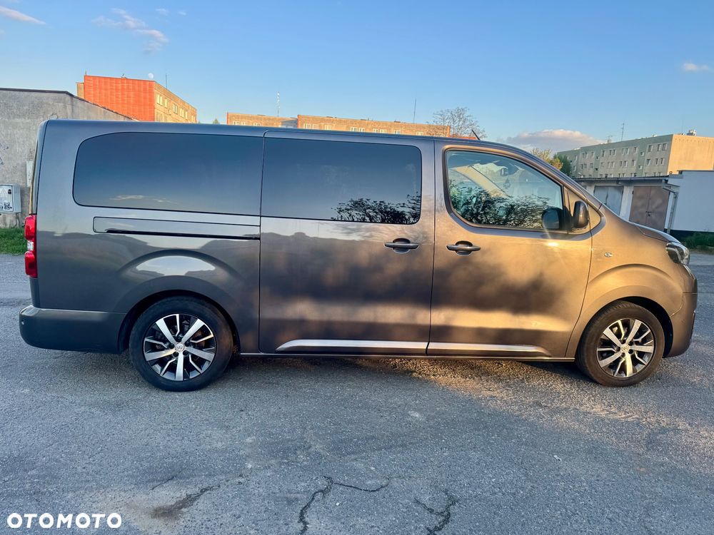 Toyota Proace Verso 2.0 D4-D Long Business - 11
