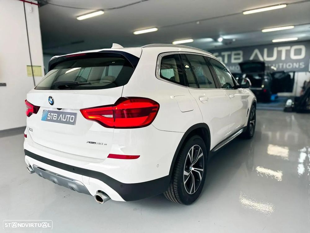 BMW X3 30 e xDrive Line Luxury - 15