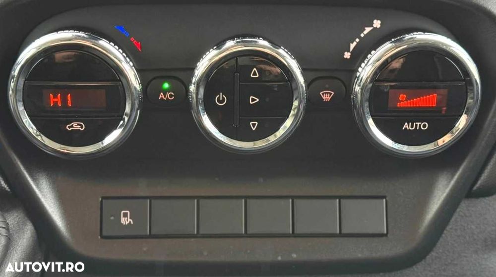 Iveco DAILY CU LIFT HIDRAULIC SI PUNTE DUBLA SPATE - 20