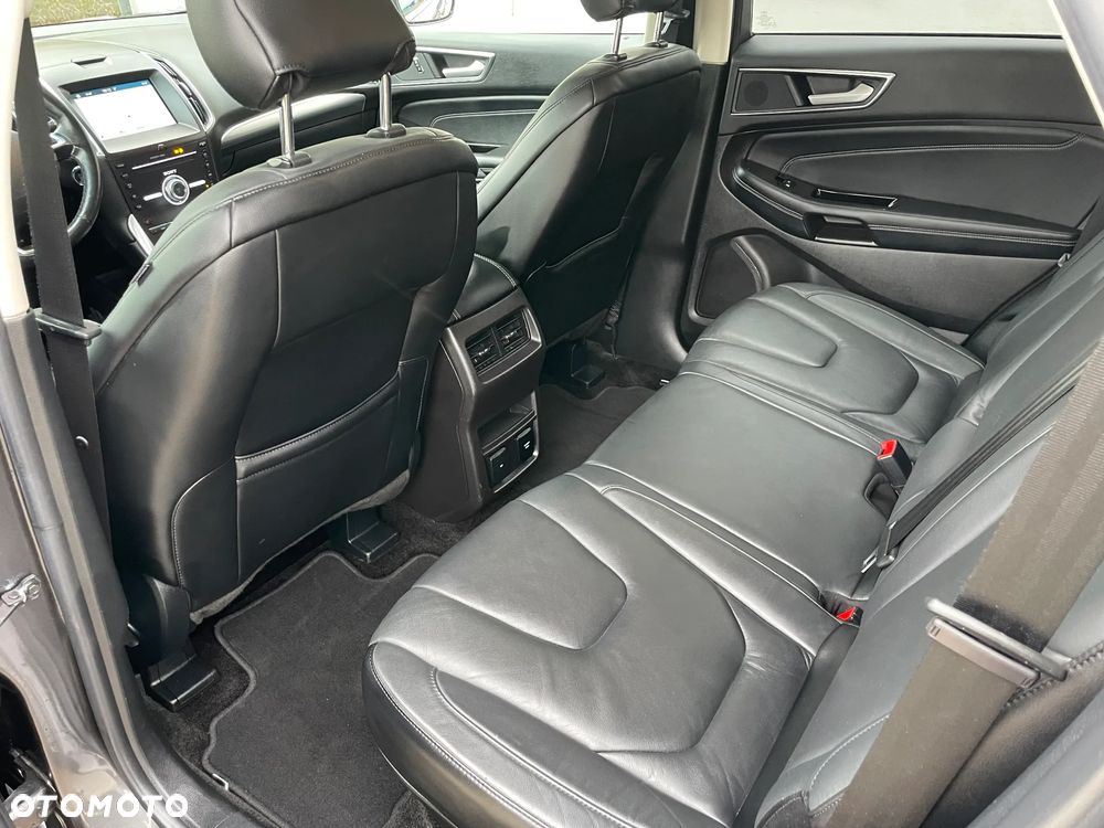 Ford Edge 2.0 TDCi Twin-Turbo 4WD Titanium - 21