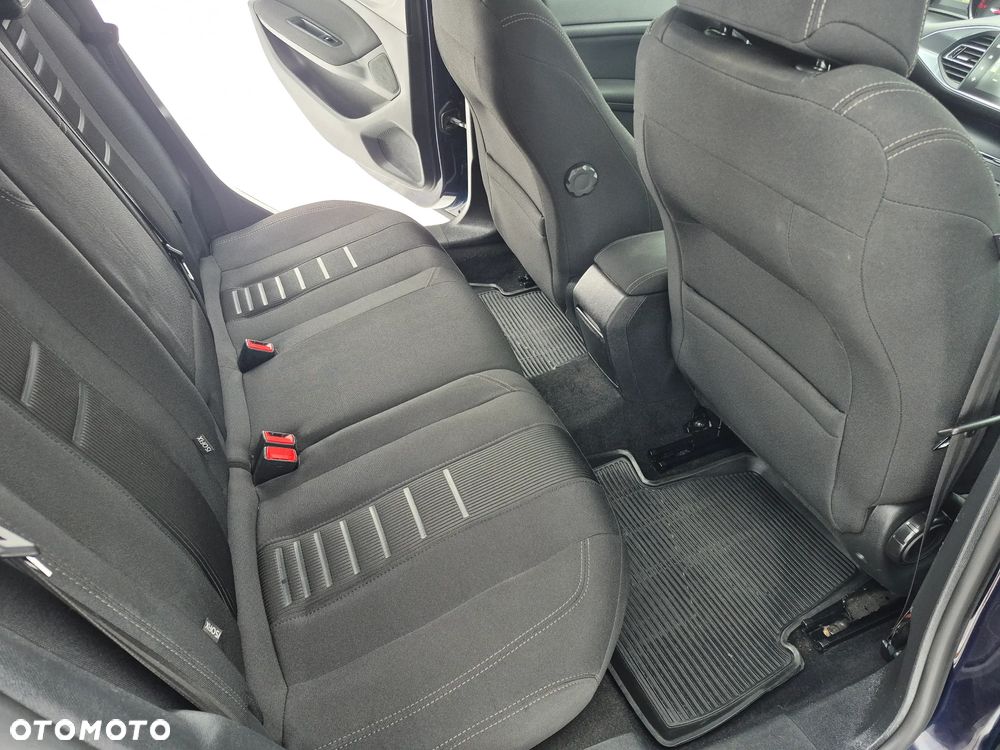 Peugeot 308 155 THP Premium - 7