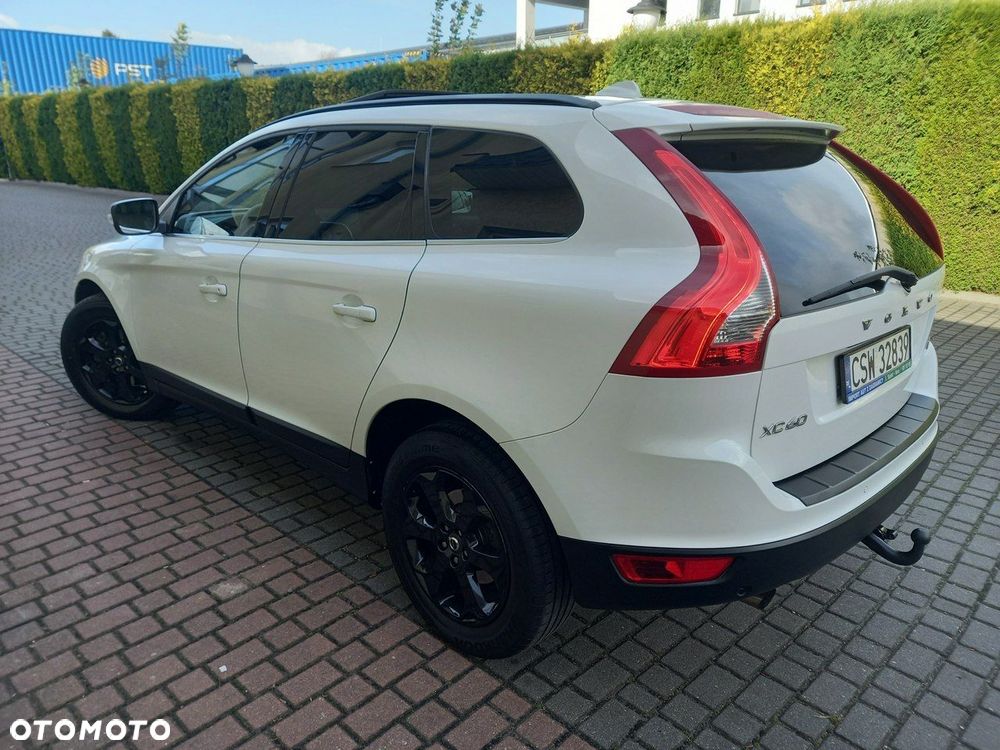 Volvo XC 60 D3 Summum - 9
