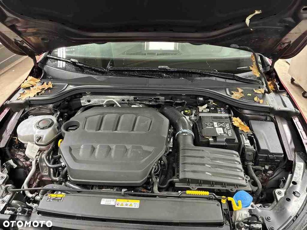 Volkswagen Golf 2.0 TSI OPF DSG GTI Clubsport - 9