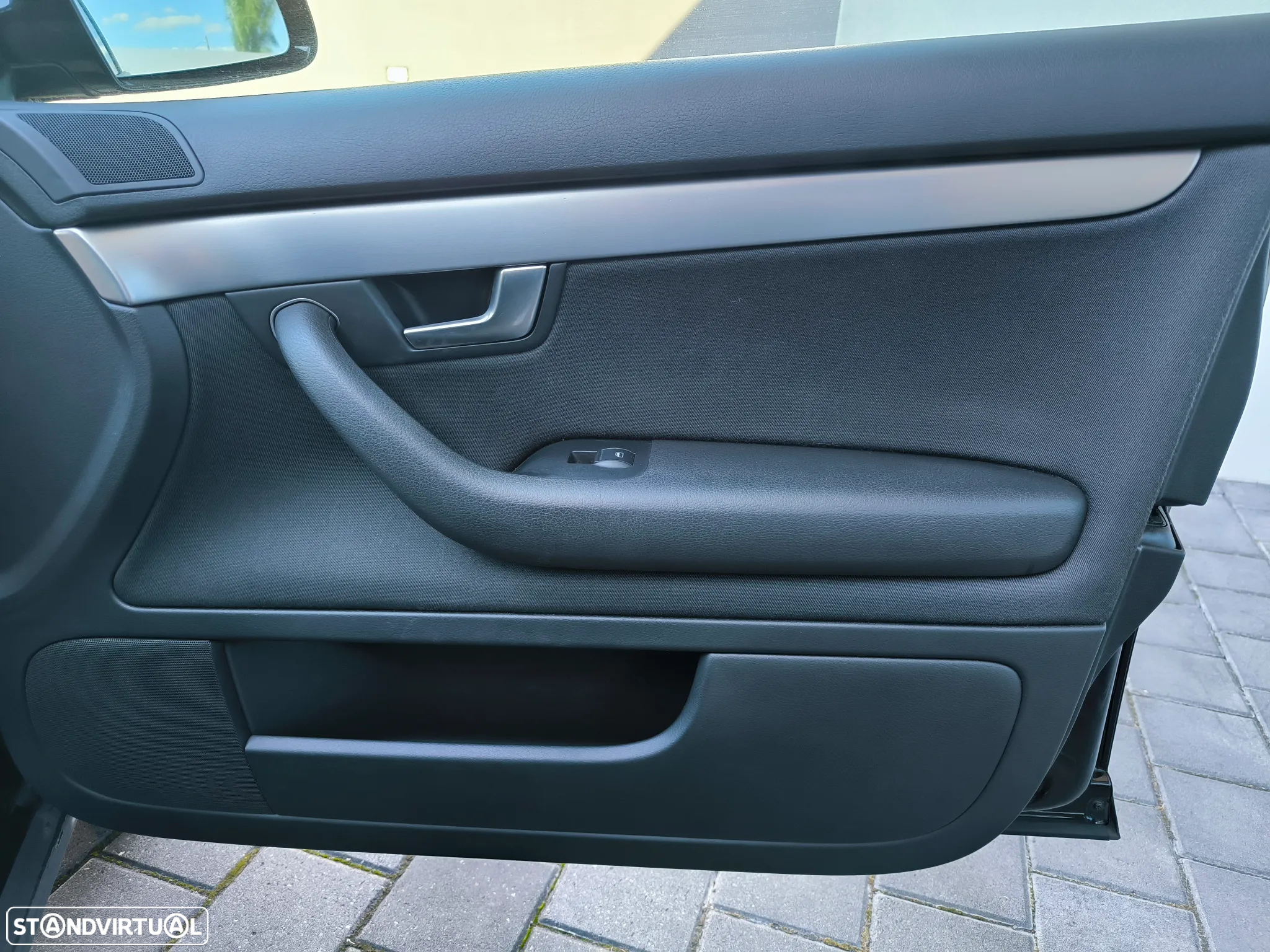 Audi A4 2.0 TDI Advance - 36